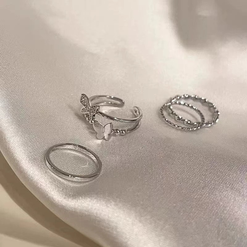 We Flower 4PCs Elegant Glittery Zircon Butterfly Silver Twisted Rings for Women Girls Chic Fashion Stackable Ring Set Korean Fashion Finger Jewelry