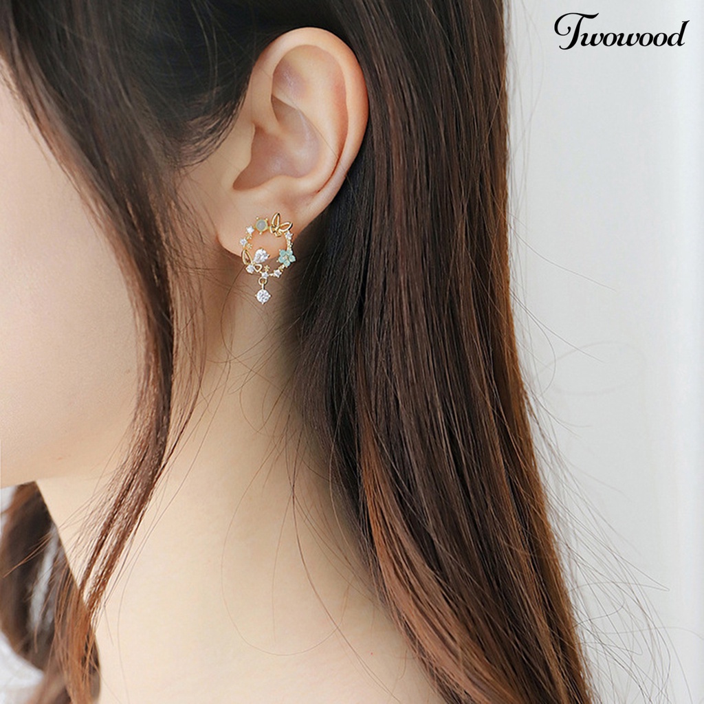 Twowood 1pasang Anting Menjuntai Glitter Garland Bentuk Temperamen Manis Bunga Kupu-Kupu Berlian Imitasi Stud Earrings Untuk Pacaran