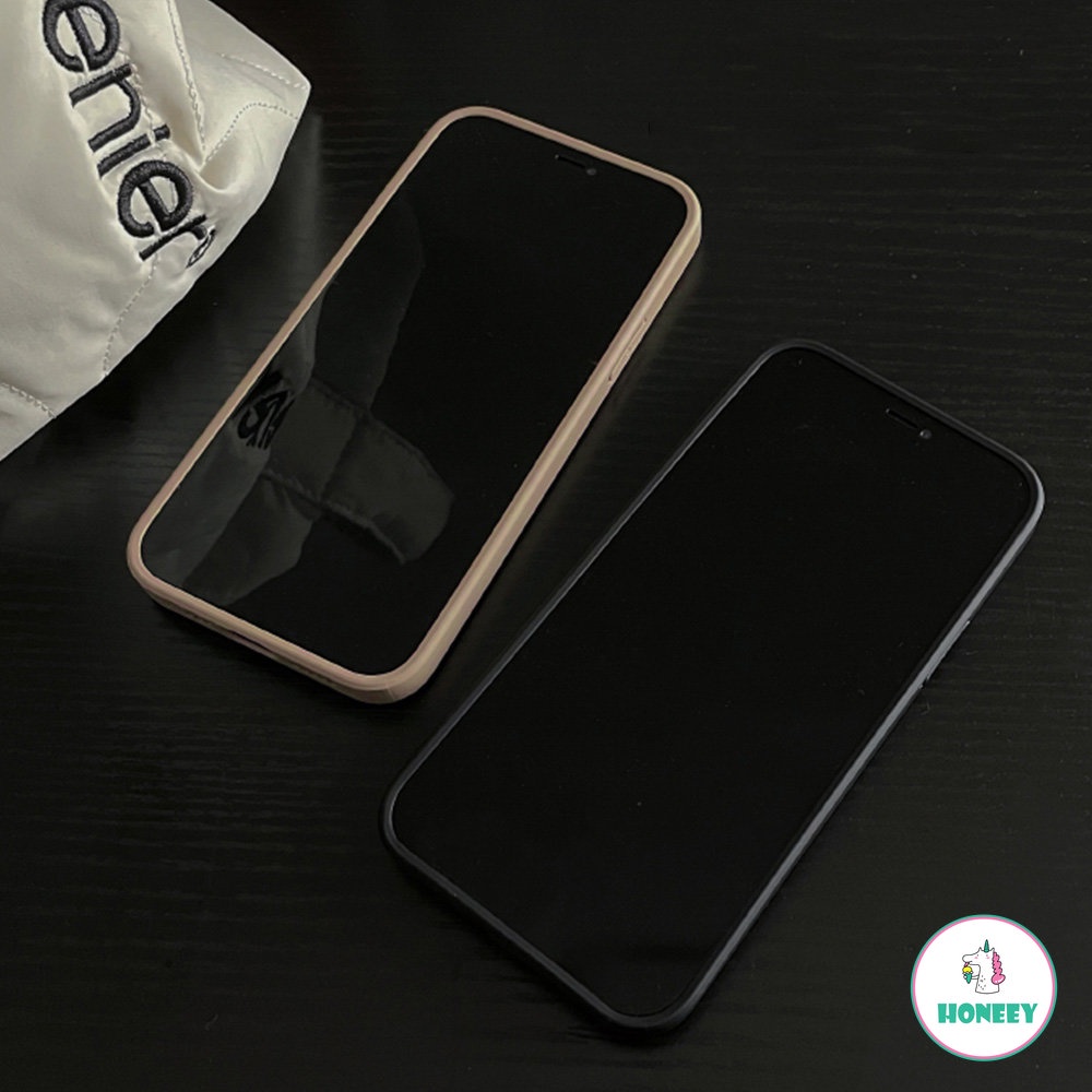 IPHONE Casing Ponsel Matte Pelindung Lensa Khaki Simple Mewah Untuk Iphone14 13 11 12 Pro Max Anti Pecah Lembut Faux Leather Back Shell