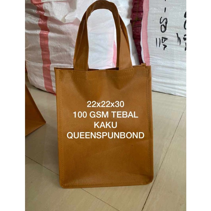 

⭐BISA COD⭐ HARGA LUSIN ISI 12Biji- TAS POLOS 22x22x30-TEBAL 100 GSM ORIGINAL