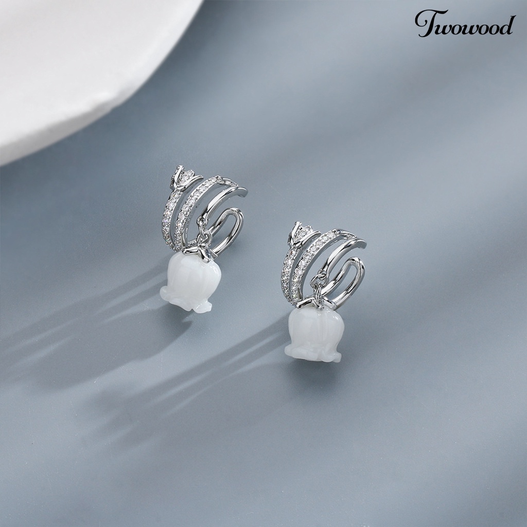 Twowood 1Pc Manset Telinga Non-piercing Multi-layer Mawar Putih Mengkilap Cubic Zirconia Hias Dress Up Hadiah Wanita Bunga Tulip Manis Klip Anting Perhiasan Aksesori Fashion