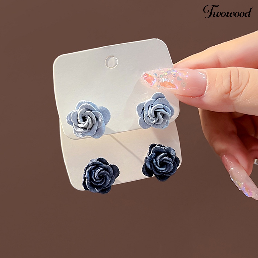 Twowood 1pasang Anting Wanita Gaya Gelap Indah Telinga Dekorasi Kepribadian Biru Enchantress Rose Retro Ear Studs Untuk Pacaran