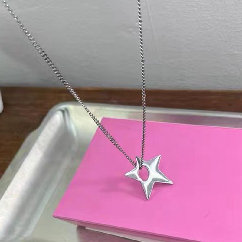 Kalung Liontin Bintang Berongga Anti Karat Untuk Wanita Gadis Lucu Fashion Punk Rantai Leher