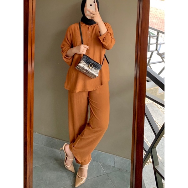 Belvs SET CRINKLE AIRFLOW // ONESET CRINKLE AIRFLOW