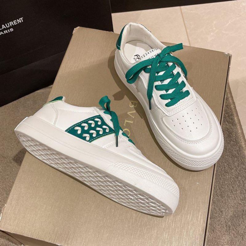 Sneakers Wanita Import Kasual 23554