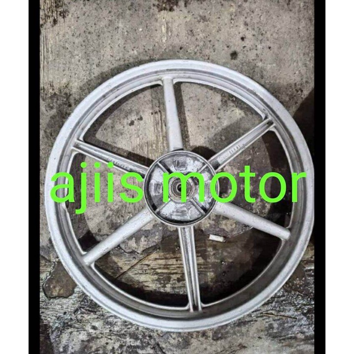 velg pelek racing BELAKANG Supra x lama PNP gred Astrea