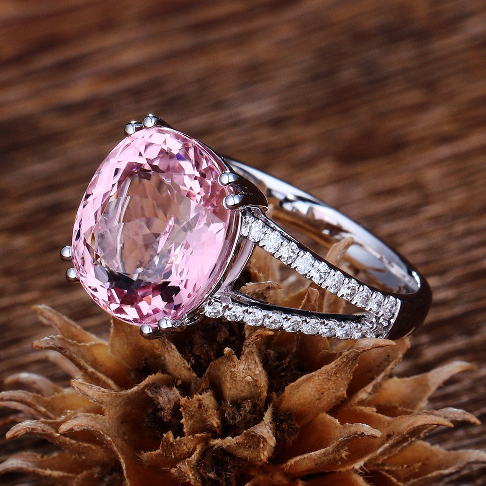 Goldkingdom Aksesoris Perhiasan Fashion Ready Stock Cincin Pertunangan Fashion Eropa Dan Amerika Baru Bertatahkan Berlian Pink Tourmaline Jewelry Grosir.