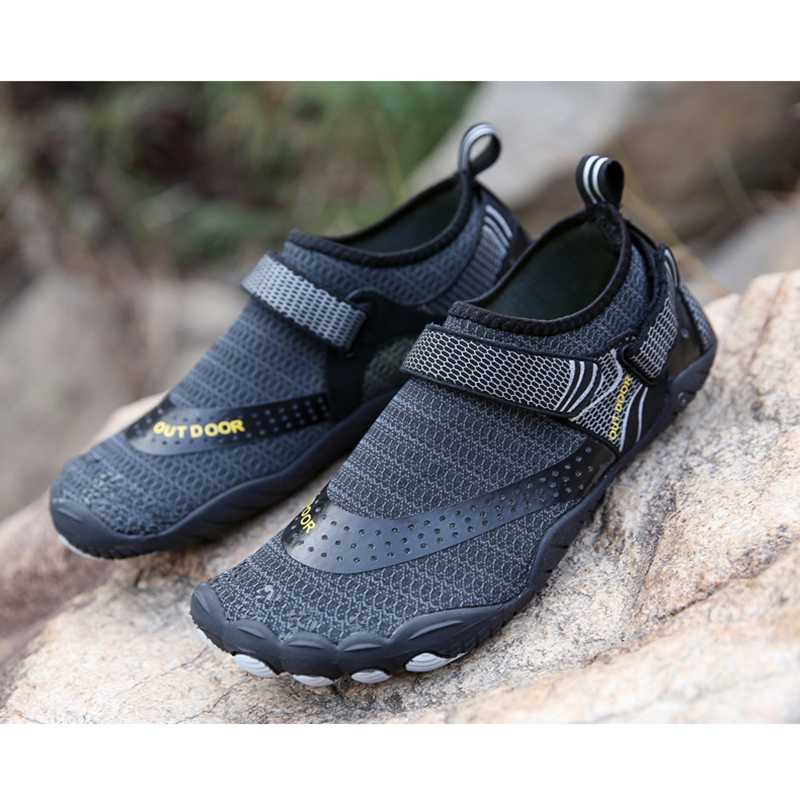 Sepatu Pantai Olahraga Air Beach Shoes Pelindung Alas Kaki Karet Slip on Snorkeling Diving Surfing Renang Berenang Ringan Selancar Pria Wanita Spandeks Ukuran Size Besar Kecil