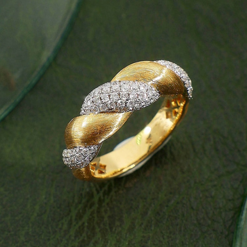 Retro Perhiasan Berlapis 18 K Warna Emas Cincin Bertatahkan Penuh Zirkon Merah Enamel Twist Ring Untuk Wanita Perjamuan Aksesoris