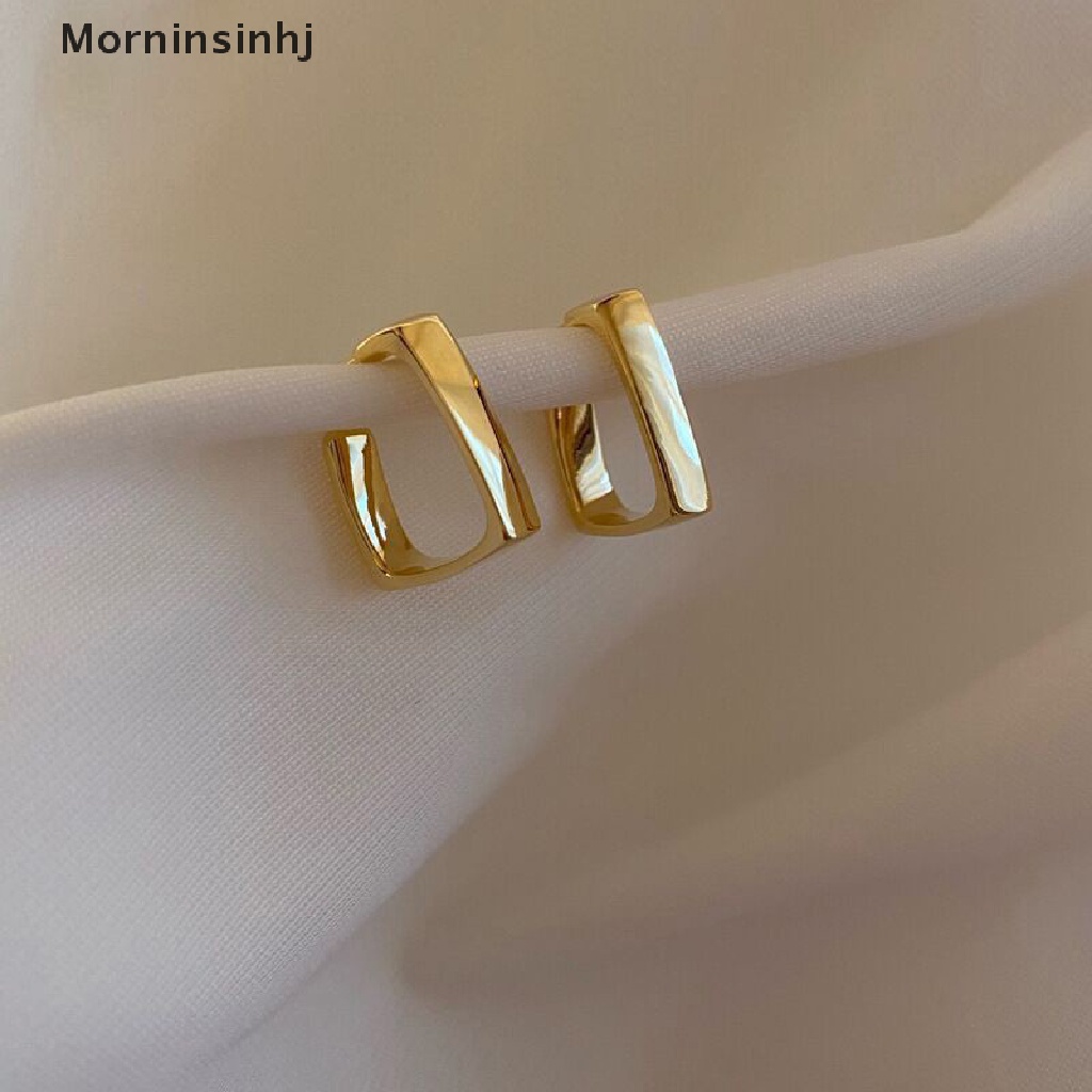 Mornin Baru Fashion Wanita Anti Karat Glossy Stud Earrings Temperamen Wanita Anting Persegi Pesta Hadiah Ulang Tahun Perhiasan id