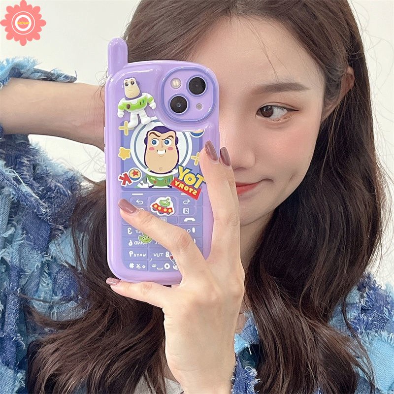 IPHONE 3d Kartun Toy Story Strawberry Bear Manyo Case Kompatibel Untuk Iphone11 7Plus XR 13 14 12 Pro Max7 8 Plus X XS MAX SE 2020 Kepribadian Retro Bentuk Telepon Lembut Tpu Cover