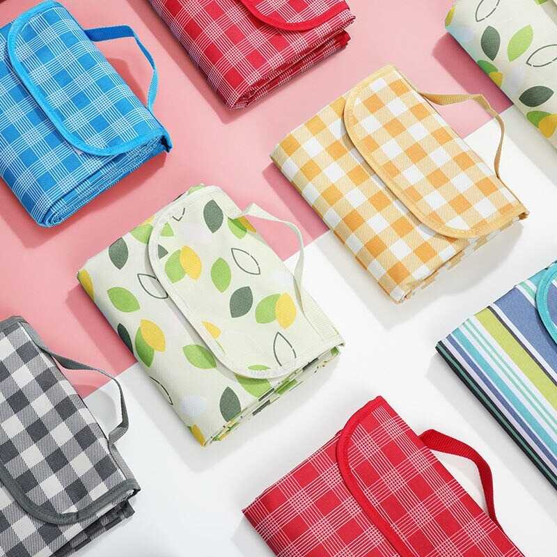 HNM SPORT Tikar Piknik Lipat Waterproof Picnic Blanket Grid 1.5x2 m - HNMYL ( Mughnii )