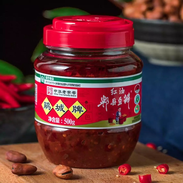 

Best Seller [COD] Sambal Minyak Cabe Doubanjiang / Chili Oil / Botol Plastik (500 gr)