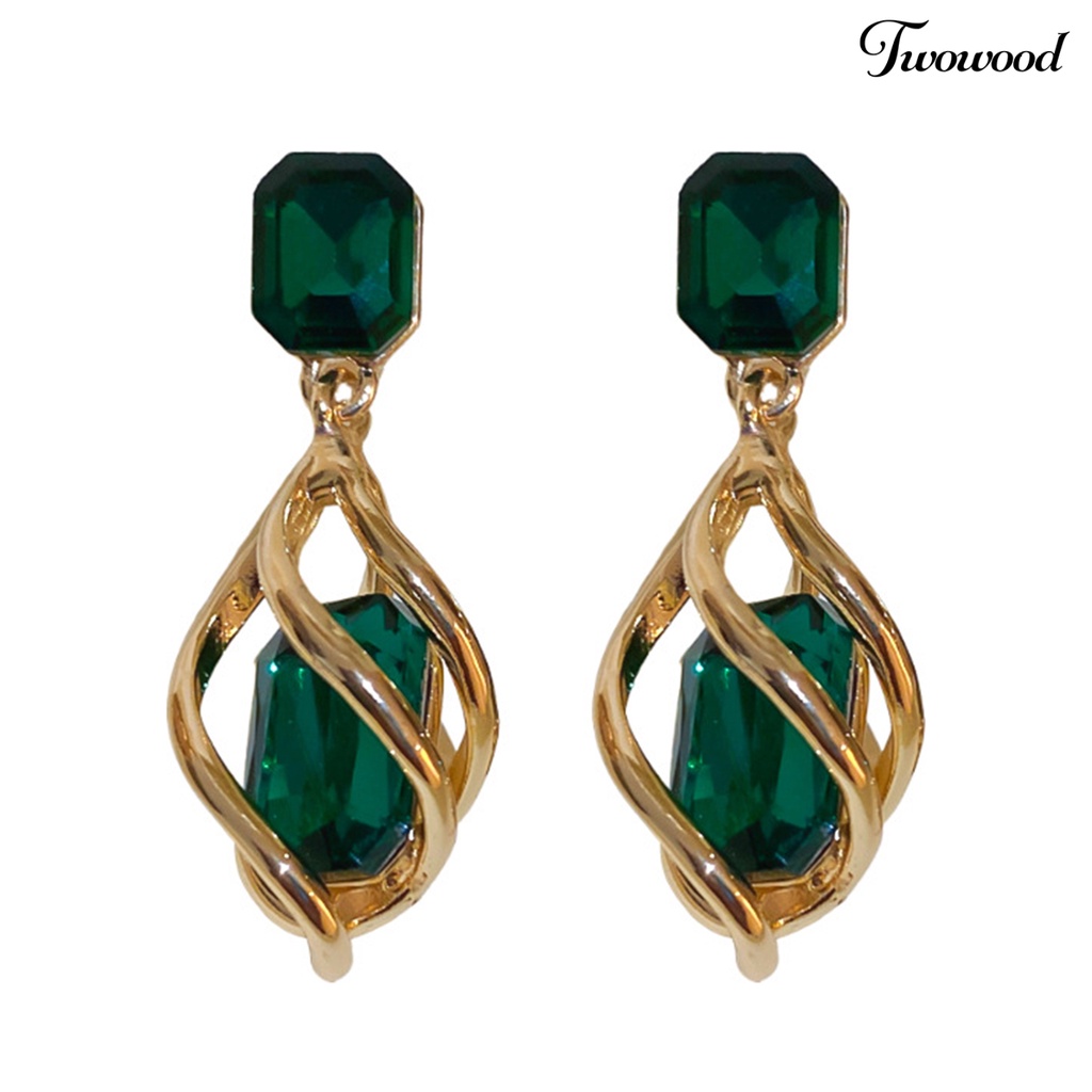 Twowood 1pasang Anting Stud Berbentuk Persegi Berlian Imitasi Gaya Vintage Liontin Berongga Hiasan Telinga Tahan Luntur Fashion Faux Emerald Crystal Menjuntai Earrings Untuk Pesta