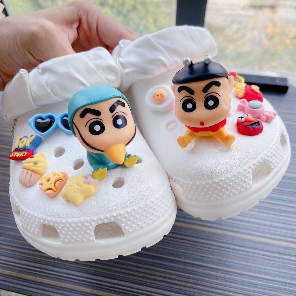 @shinydiy Lovely Crayon Shin-chan Crocs Jibbitz Set Charm Lucu DIY Kompatibel Dengan Crocs Jibbitz | asesoris wanita｜crocs jibbitz