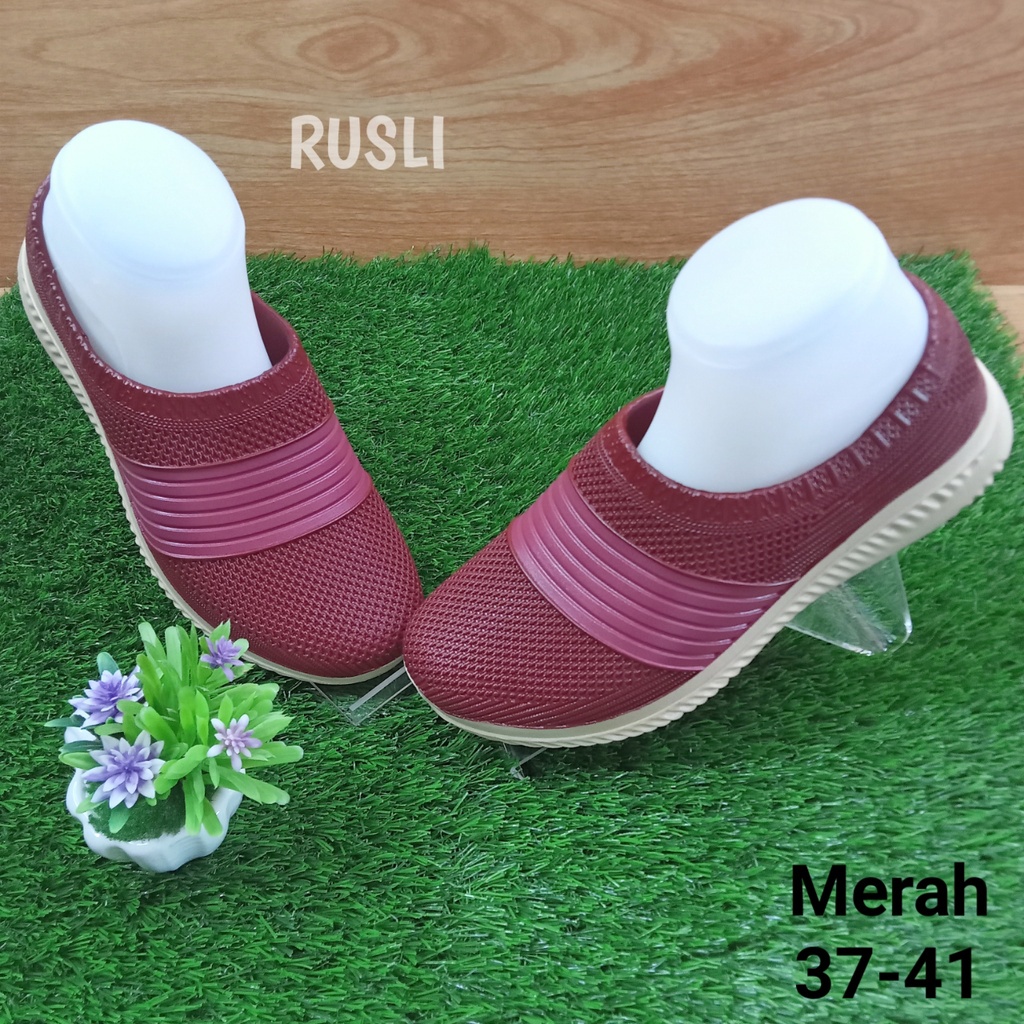 (COD) Sepatu Karet Slip On Santai Wanita Yumeida 22015