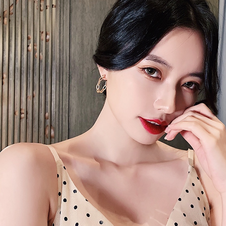 S925 Jarum Perak Korea Lingkaran Emas Influencer Berkelas Sederhana Retro Hong Kong Gaya Unik Berlebihan Anting Besar