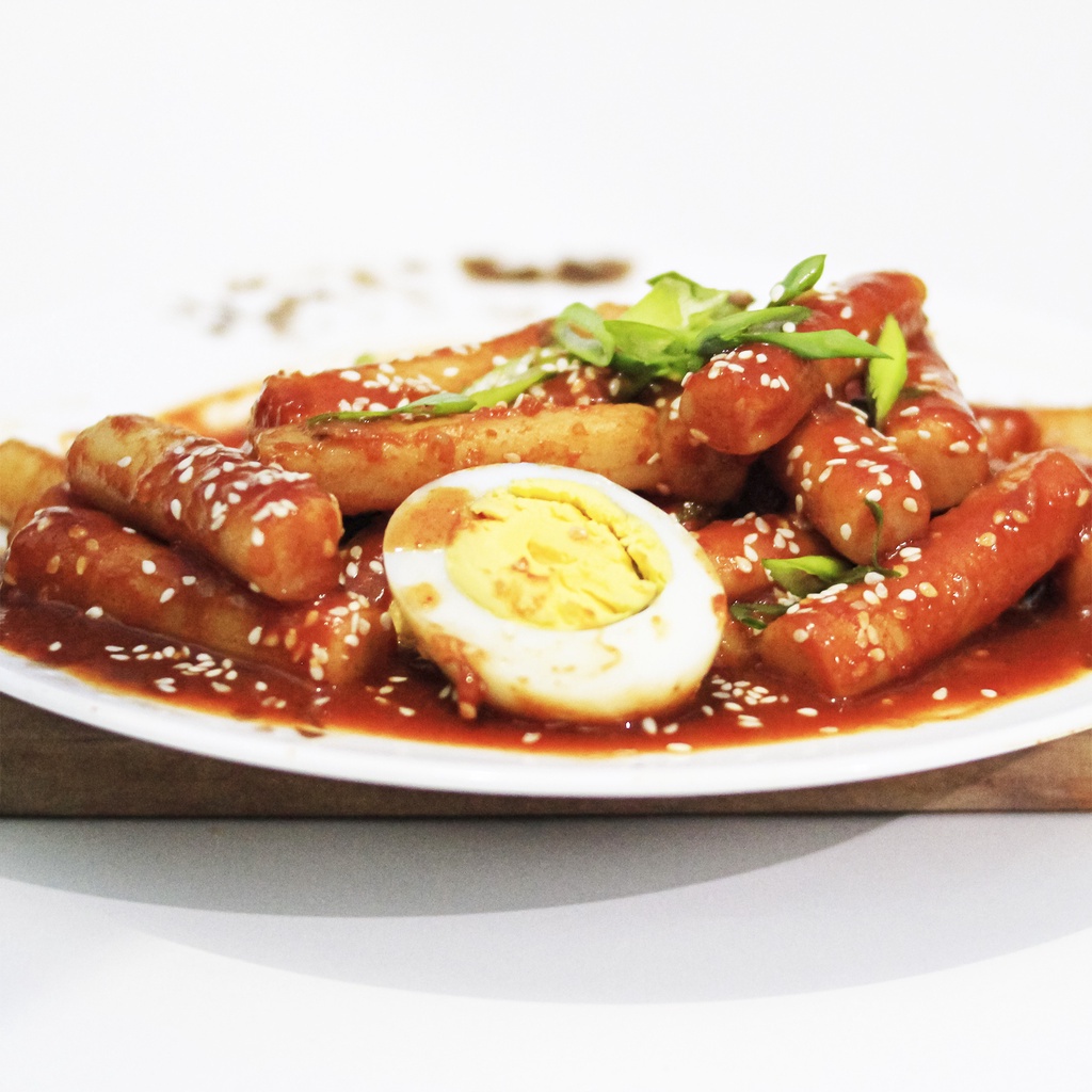 

Topoki Topokki | Ajumma Topokki Bull Spicy - Makanan Korea Instan 300gr