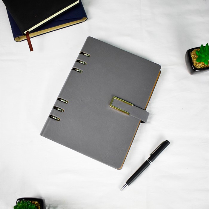 

Notebook kulit agenda a5 Custom Logo Untuk Souvenir Promosi Perusahaan
