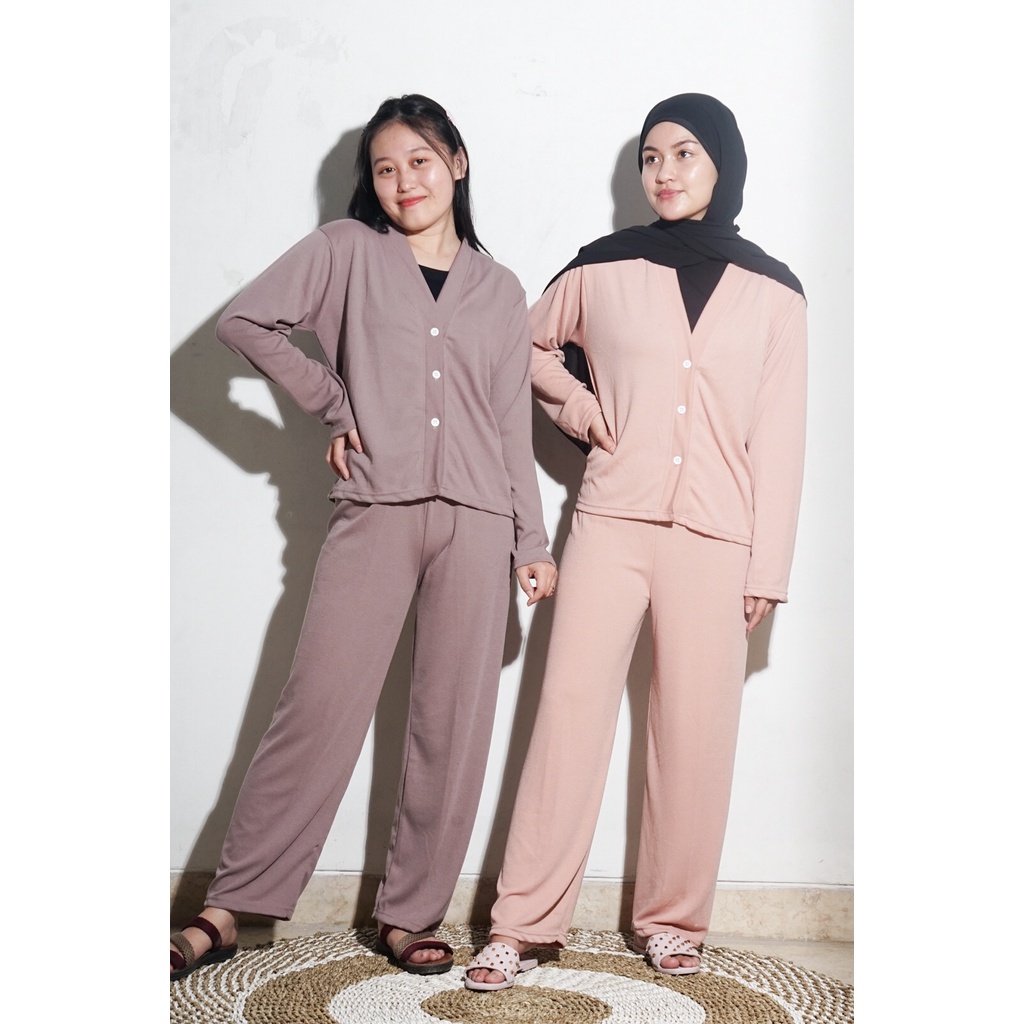 ilook | One Set Palermo | Setelan Rib Wanita Modern