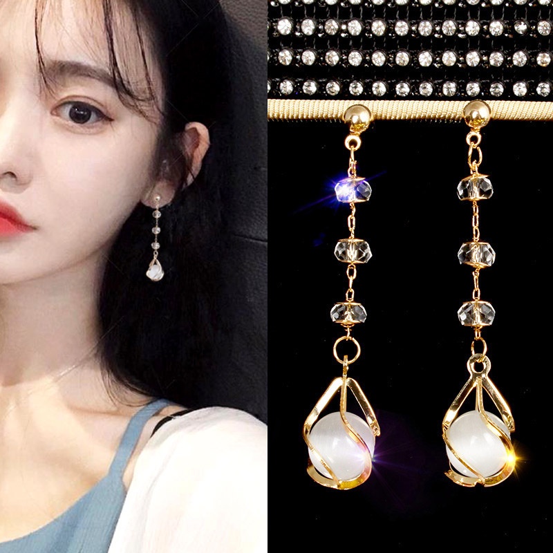 Versi Korea S925 Perak Jarum Berkelas All-Match Kristal Rumbai Anting Panjang Perempuan Opal Hias Liontin Anting Earrings