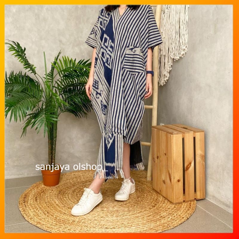 baju batik tenun Tunik tenun -Dress Tenun -Kaftan Tenun -Baju Tenun