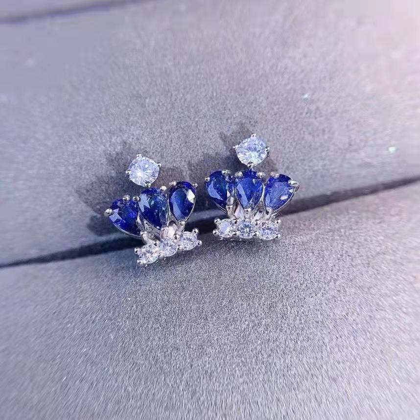 Goldkingdom Aksesoris Perhiasan Fashion Ready Stock Kepribadian Temperamen Murbei Alami Anting Mahkota Biru Perempuan Seiko Cahaya Mewah Estetik Anting Safir