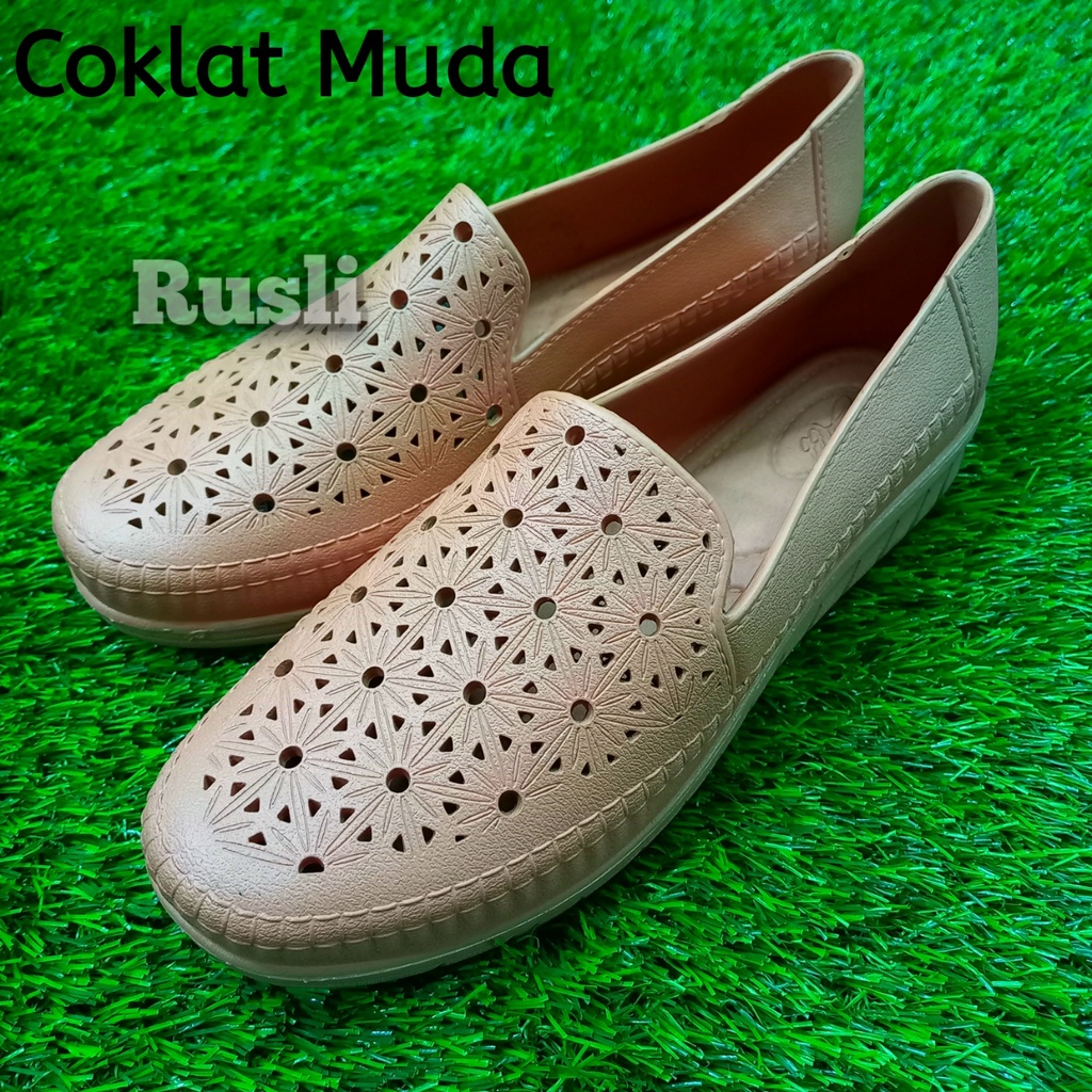 (COD) Sepatu Slip On Wanita Karet Lembut ATT SLN 495