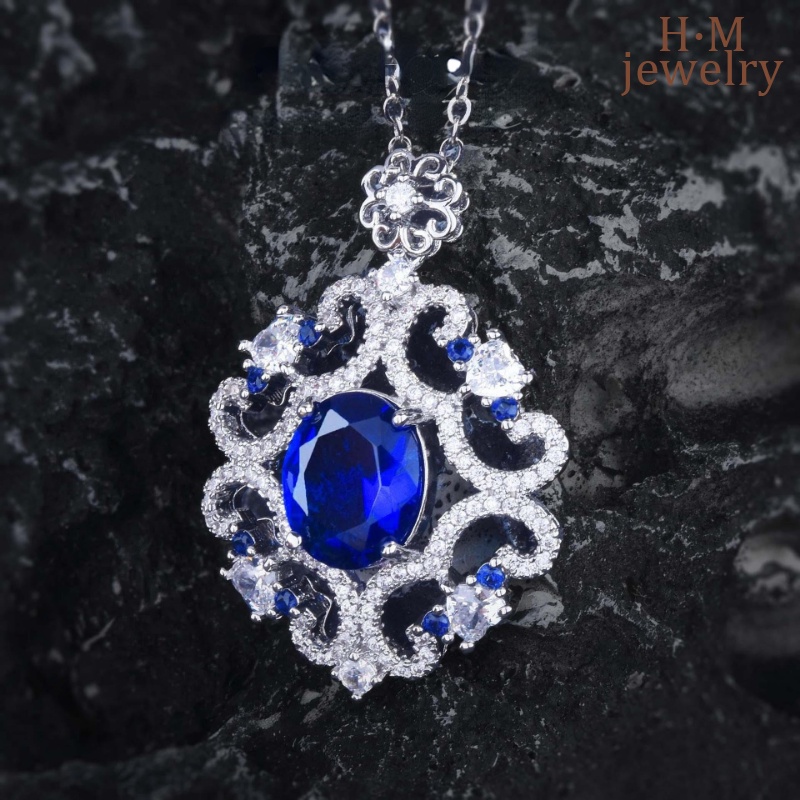 Tanzanite Blue Diamond Pendant Micro-Hias Berongga Penuh Berlian Safir Kalung