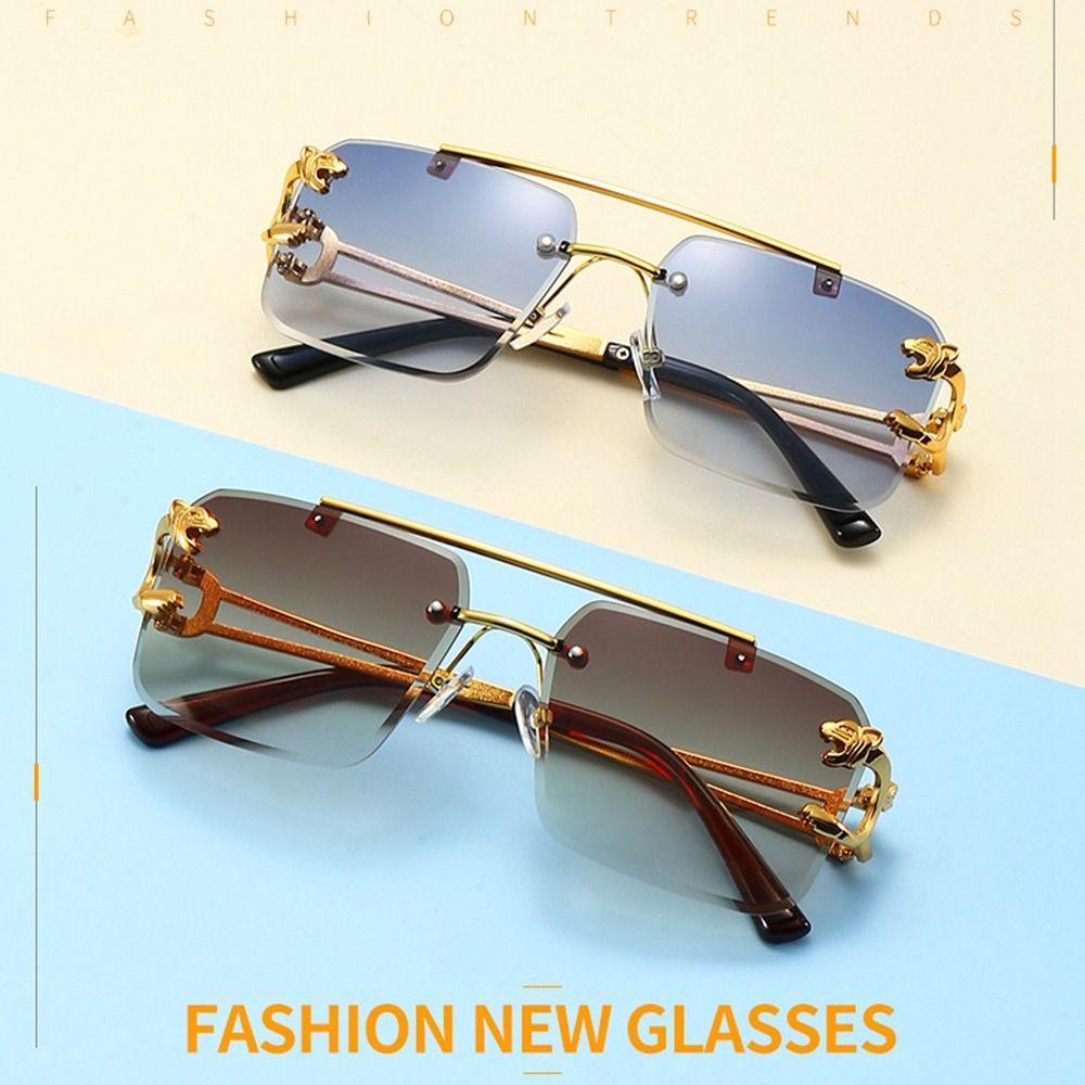 [Elegan] Kacamata Hitam Anti UV Kepribadian Trendy Steampunk Leopard Metal Untuk Wanita Pria Gaya Korea Eyewear