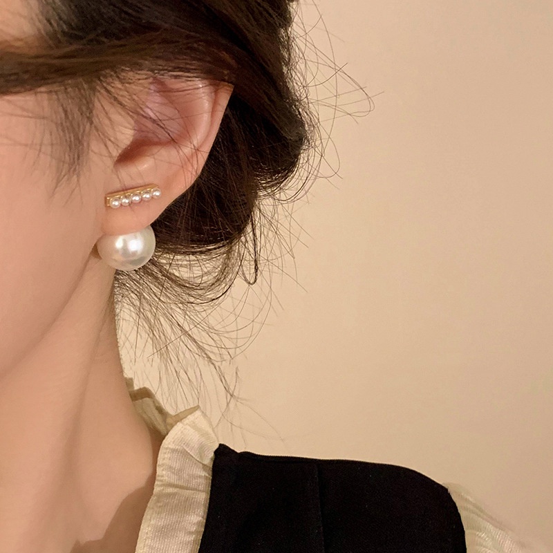 Anting Mutiara Mewah Ringan Rasa Desain Perempuan Anting Tinggi -end earrings