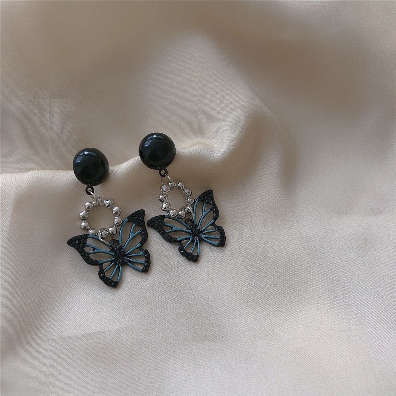 Anting Kupu-Kupu Hitam Manis Keren INS Niche Design Awareness 2023anting retro Baru Anting Pasang Perempuan