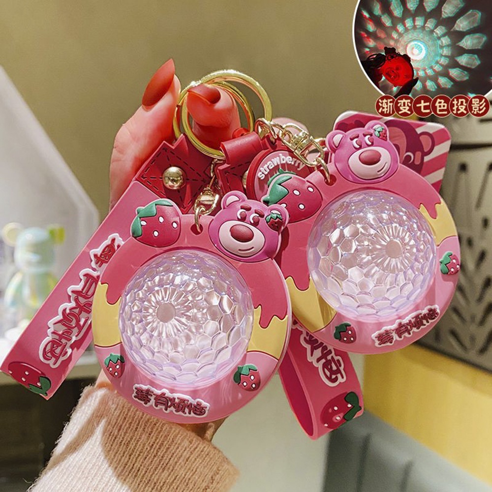 Strawberry Bear Gantungan Kunci Tas Ransel Proyekable Pendant Proyeksi Warna Warni Light Pink Car Key Chain