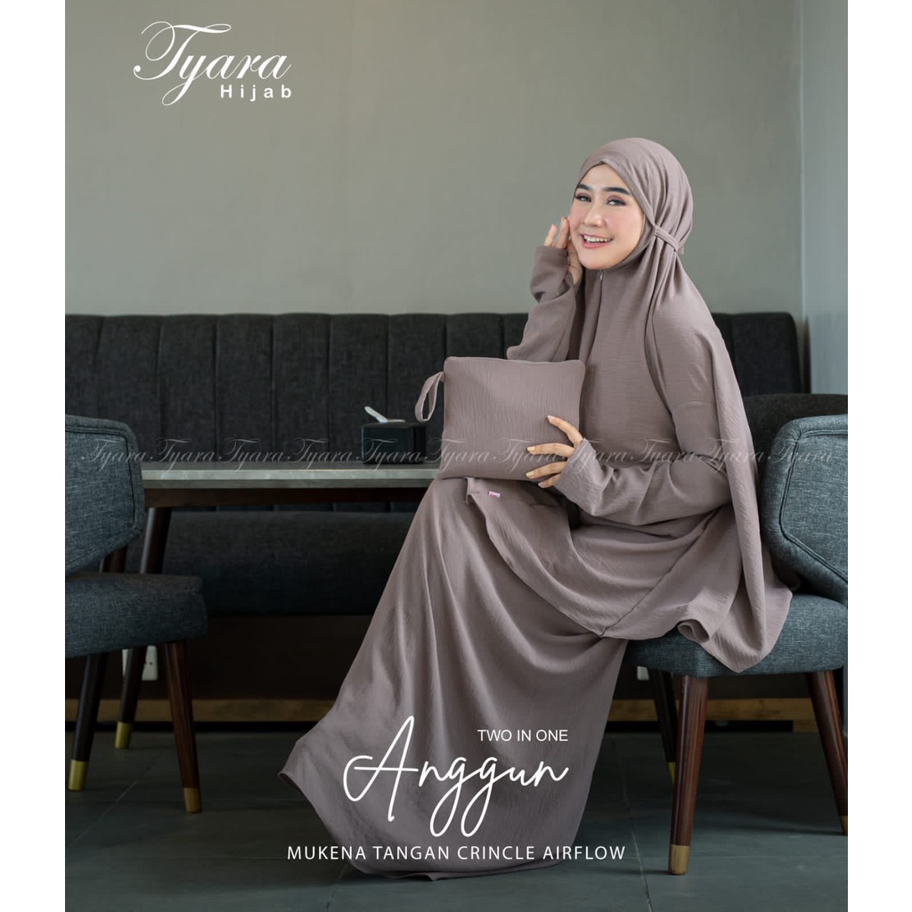 Mukena Mukenah Amplop Tangan Crinkle 2in1 Anggun By Tyara Hijab BY QOID