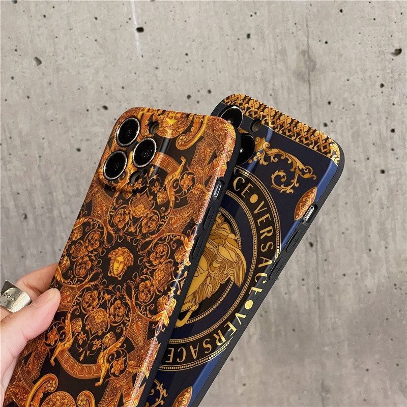 Casing Ponsel Versace Vintage Mewah Kompatibel Untuk iphone14promax 13pro 12promax 11promax 14plus grease proofing Tahan Guncangan Dan Tahan Air casing Penutup Belakang