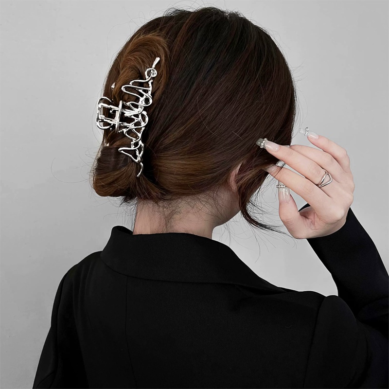 Papaozhu Gaya Geometris Cair Logam Cakar Rambut Klip Untuk Wanita Gadis Temperamen Perak Hollow Jepit Rambut Kreatif Ponytail Holder Aksesoris Harian