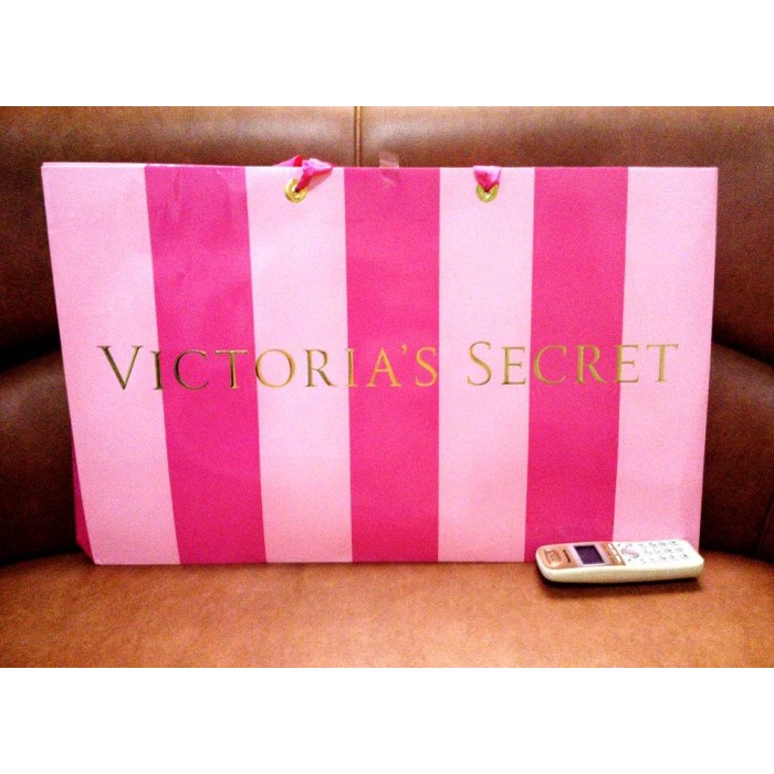 

⭐BISA COD⭐ Shopping Bag/Paper Bag/Tas Belanja VICTORIA SECRET super big size