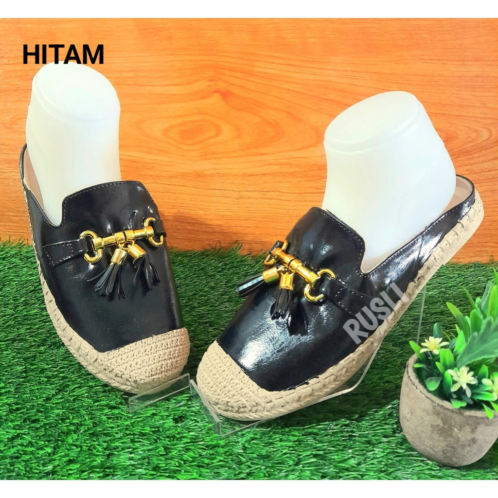(COD) Sepatu Sandal Kasual Lembut Jelly Import Plat Besi HYS 1306-3