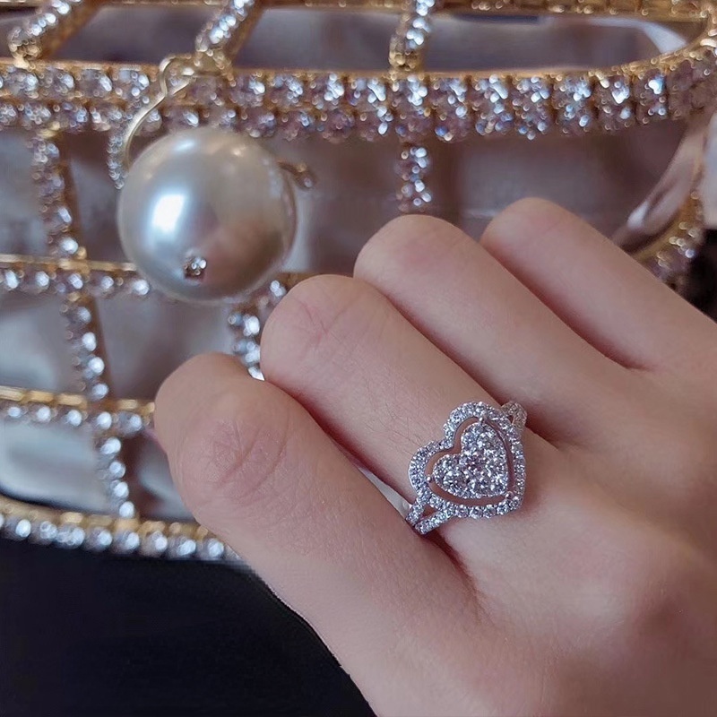 Goldkingdom Aksesoris Perhiasan Fashion Ready Stock Mewah Ringan Mewah Temperamen Group Bertatahkan Karat Cinta Besar Cincin Berlian Mossan Untuk Wanita