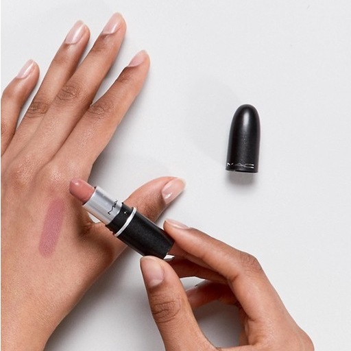 ✿ BISA COD✿ Mac Cosmetics Matte Lipstick in Velvet Teddy - Full size