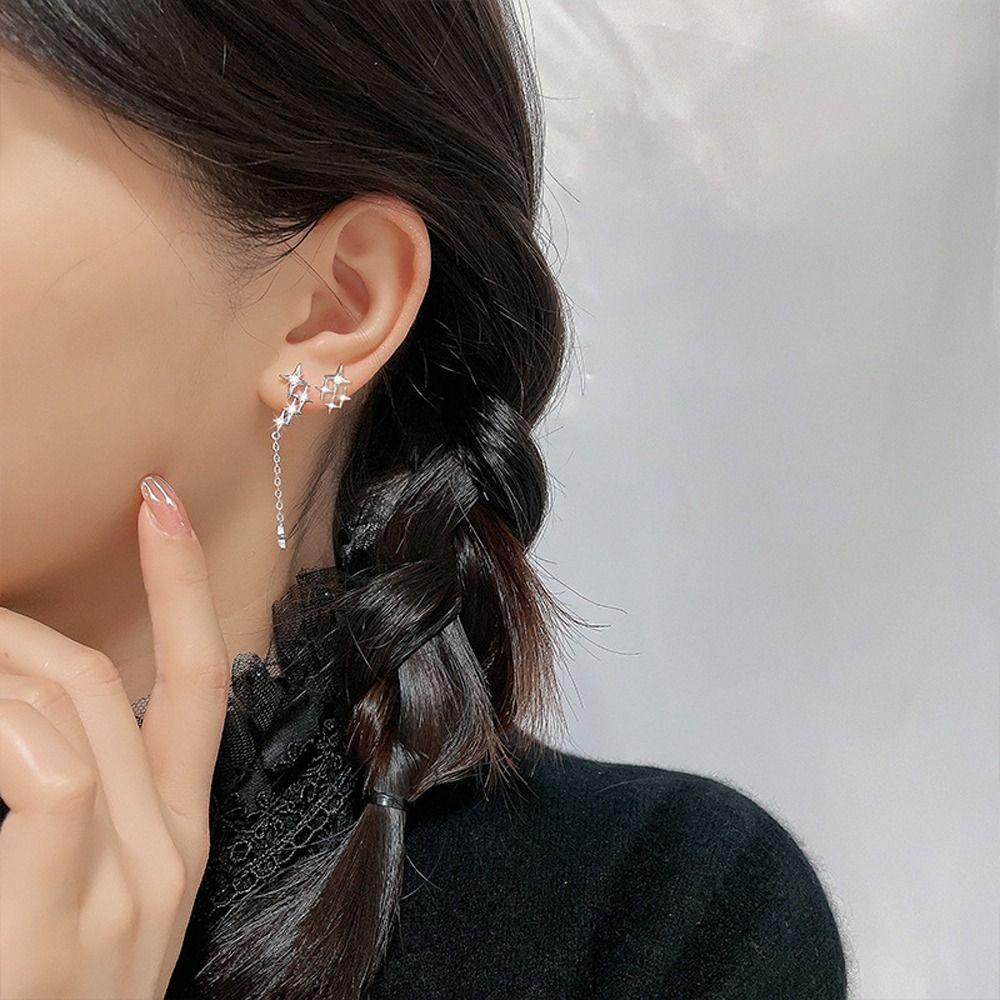 Mxbeauty Anting Wanita Asimetris Halus Sederhana Berujung Empat Desain Niche Bintang Perhiasan Fashion Hadiah Gadis Zirkon Gaya Korea Anting