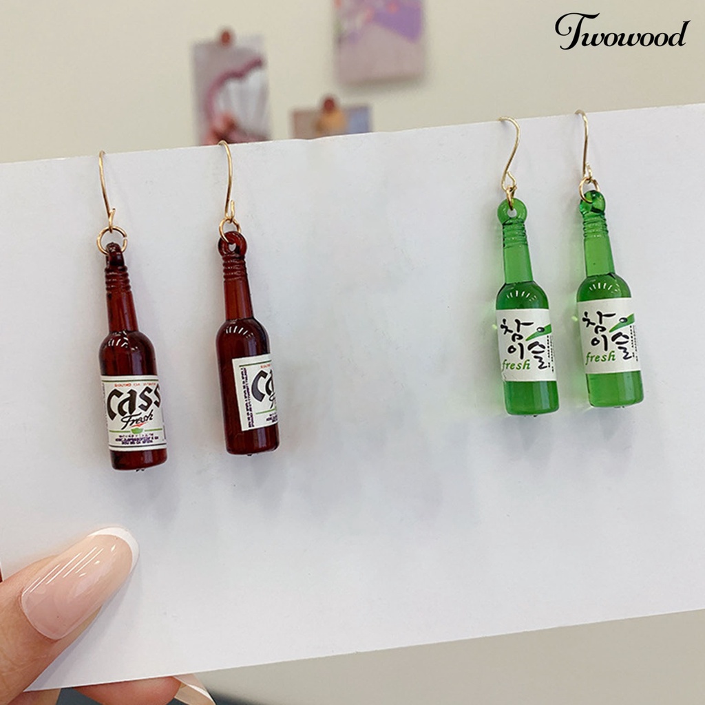 Twowood 1pasang Anting Kait Panjang Sederhana Realistis Handmade Tidak Teratur Dekoratif Hadiah Ulang Tahun Wanita Lucu Botol Bir Menjuntai Anting-Anting Eardrop Aksesori Busana