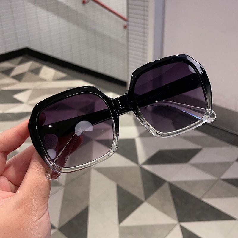 (YUZHU) Western Fashion Oversized Frame Gradient Sunglasses New Fashion Irregular Sunshade Sunglasses Untuk Wanita