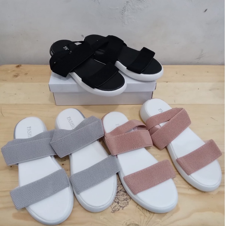 Sepatu Sandal Wanita Import  Simple Sepatu Sandal Import Kekinian 3333