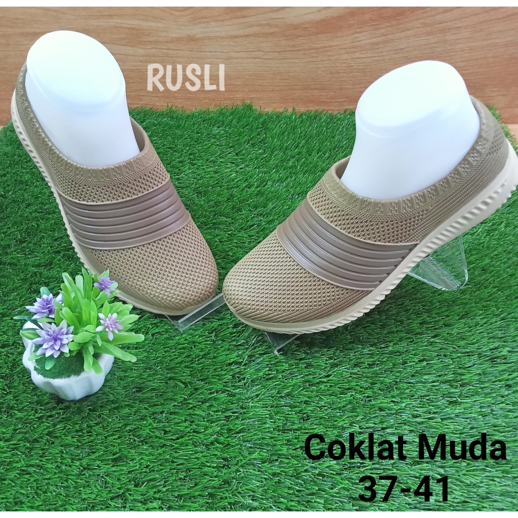 (COD) Sepatu Karet Slip On Santai Wanita Yumeida 22015