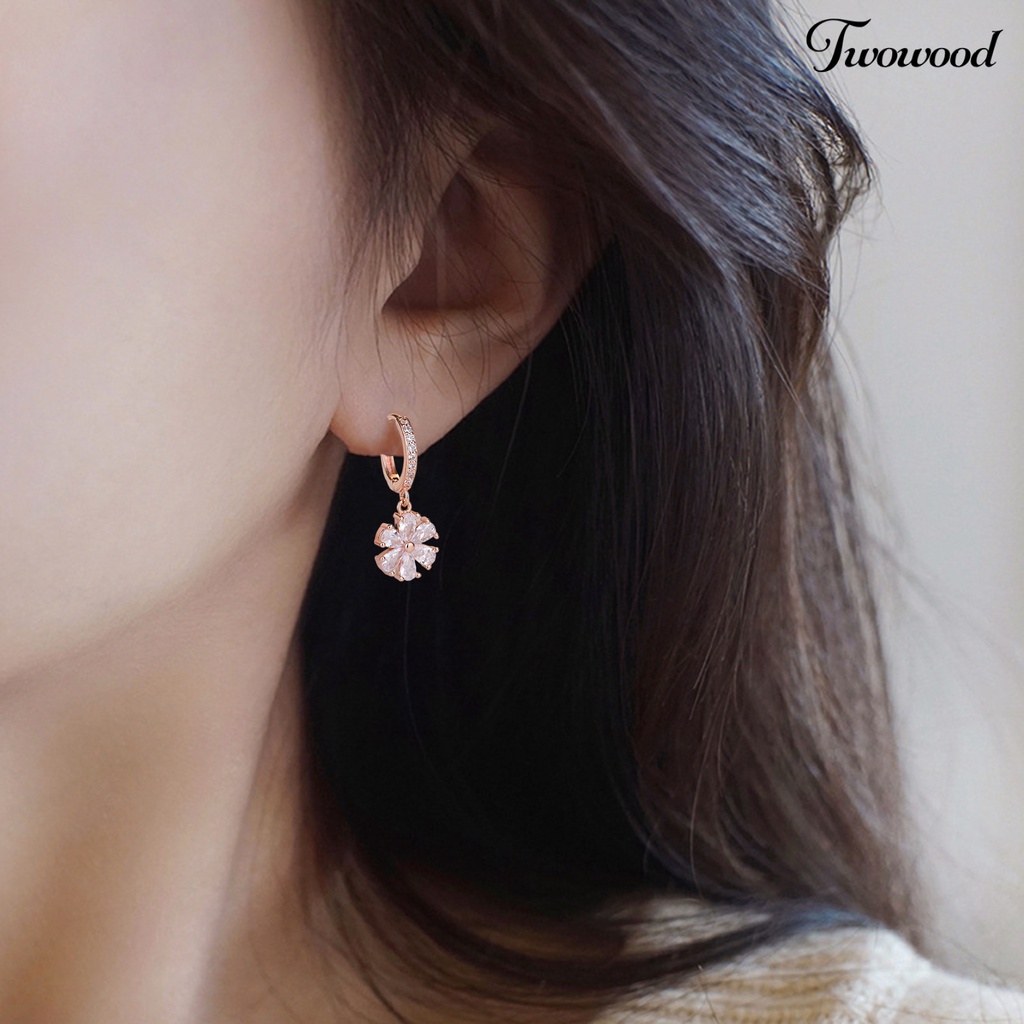 Twowood 1pasang Menjuntai Anting Manis Mengkilap Cubic Zirconia Hias Geometris Berkilau Hias Hadiah Wanita Bunga Liontin Hoop Earrings Perhiasan Untuk Pacaran