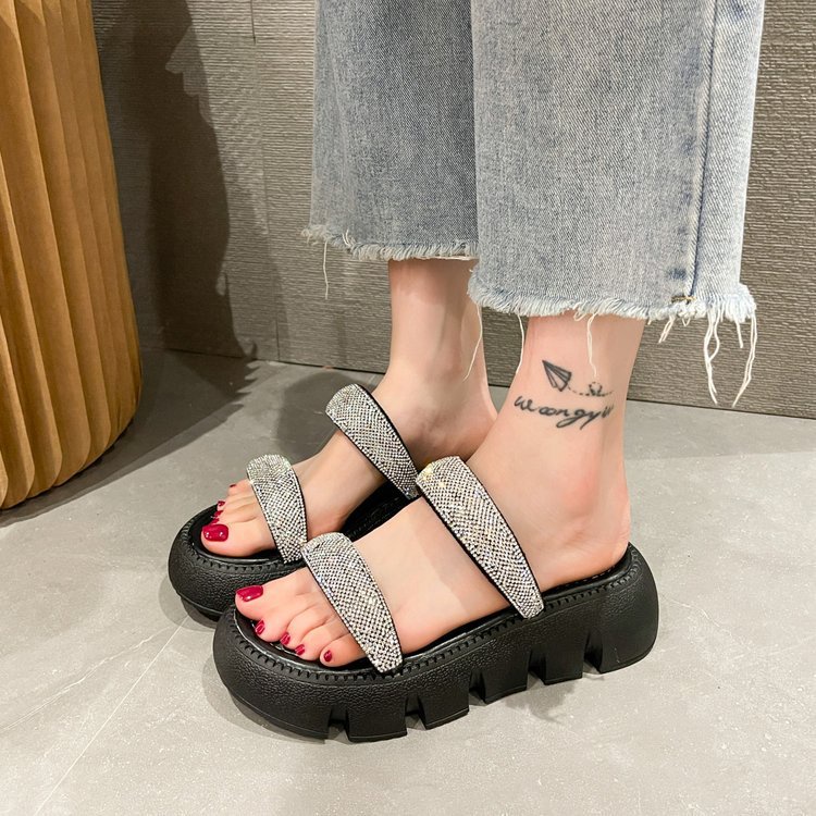 LM-0262 FREE BOX Sandal Wanita Wedges Kualitas Premium New Fashion Mewah