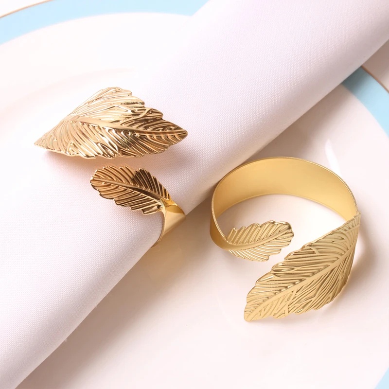 1pc Cincin Serbet Bulu Daun Kreatif Model Fashion Serbet Gesper Untuk Pesta Pernikahan Festival Dekorasi Meja Makan