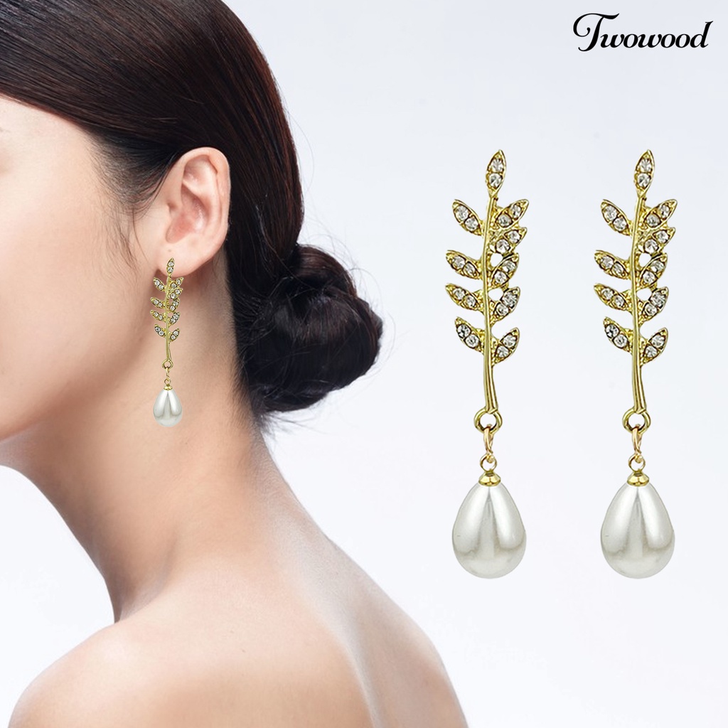 Twowood 1pasang Anting Stud Temperamen Shiny Cubic Zirconia Tetesan Air Mutiara Imitasi Panjang Hias Hadiah Wanita Telinga Beras Liontin Drop Earrings Perhiasan Untuk Pacaran