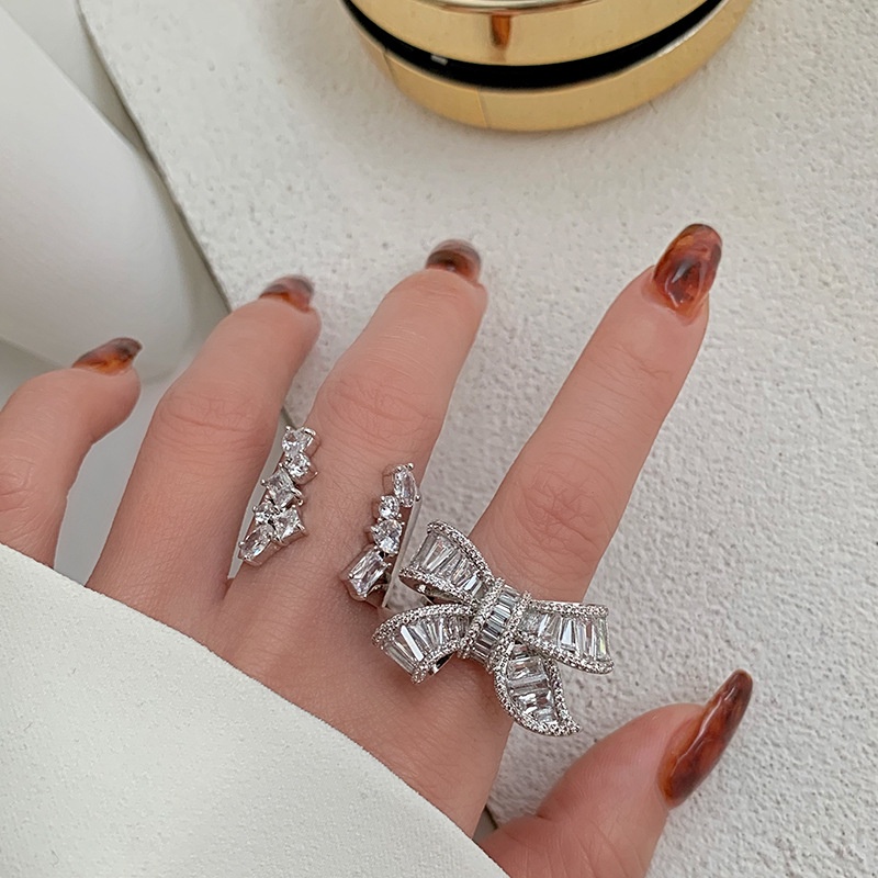 Goldkingdom Aksesoris Perhiasan Fashion Ready Stock Set Dengan Berlian T Persegi Trapesium Cincin Lebar Kepribadian Fashion Ins Jari Telunjuk Busur Cincin